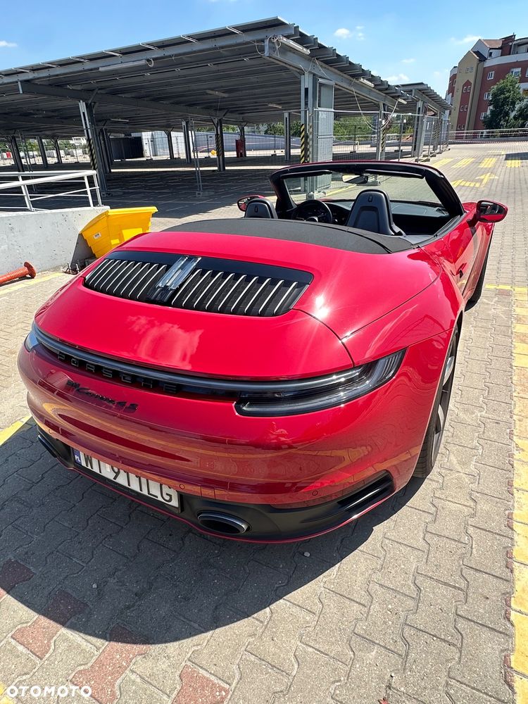 Porsche 911 Carrera 4S - 1