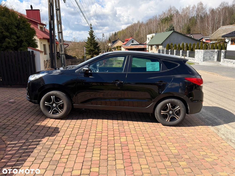 Hyundai Tucson ver-2-0-crdi-4wd-gls - 2