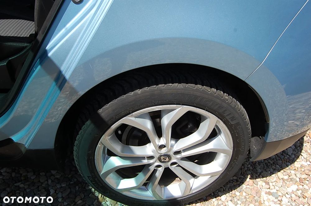 Renault Grand Scenic - 17
