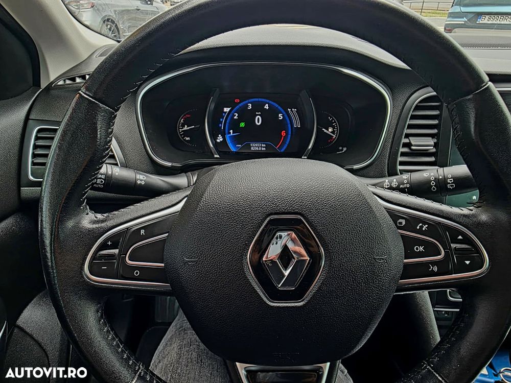 Renault Megane TCe 140 GPF EDC ZEN - 6