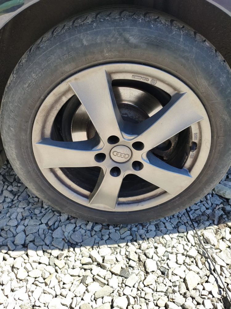 Audi A6 Avant 2.4 - 17