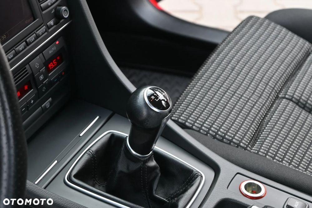 Seat Exeo 2.0 TDI CR Sport - 38