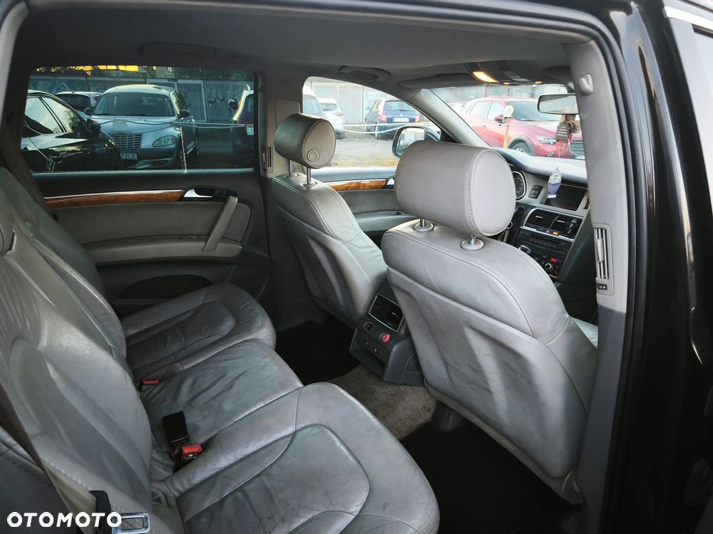 Audi Q7 - 6