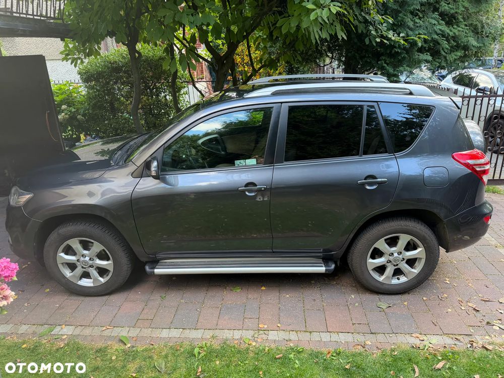 Toyota Rav4 2011 photo 3