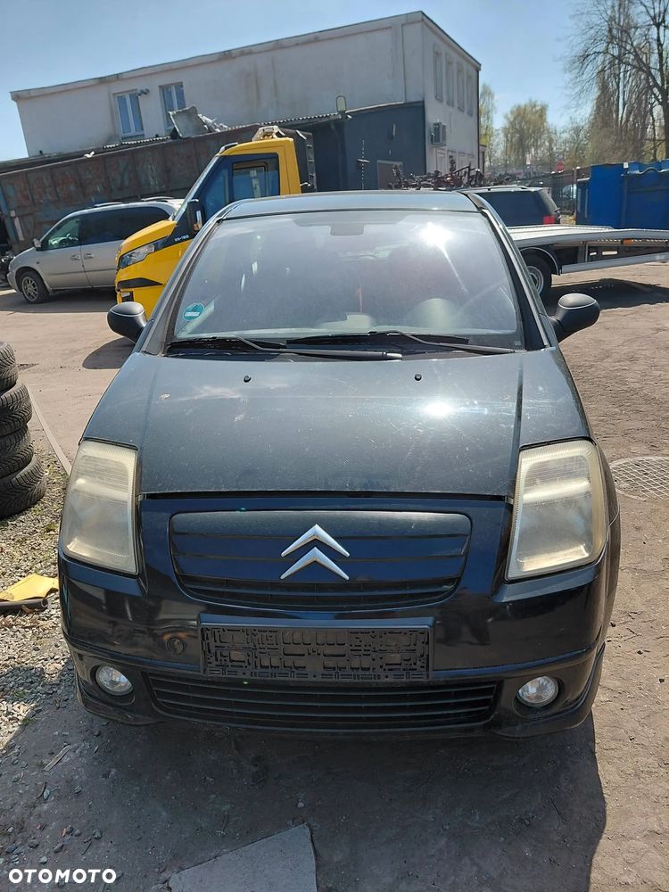 Części- Citroen c2 Rok 2004 Pojemność 1360 Moc 54 kw Benzyna - 2