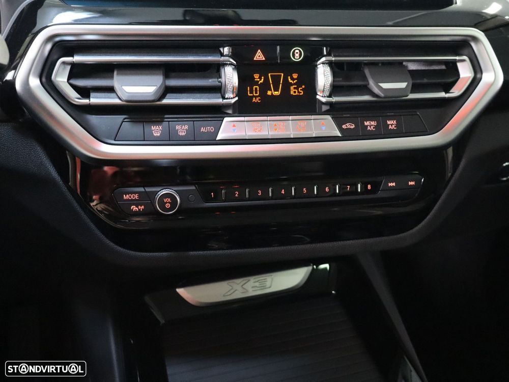 BMW X3 30 e xDrive - 24