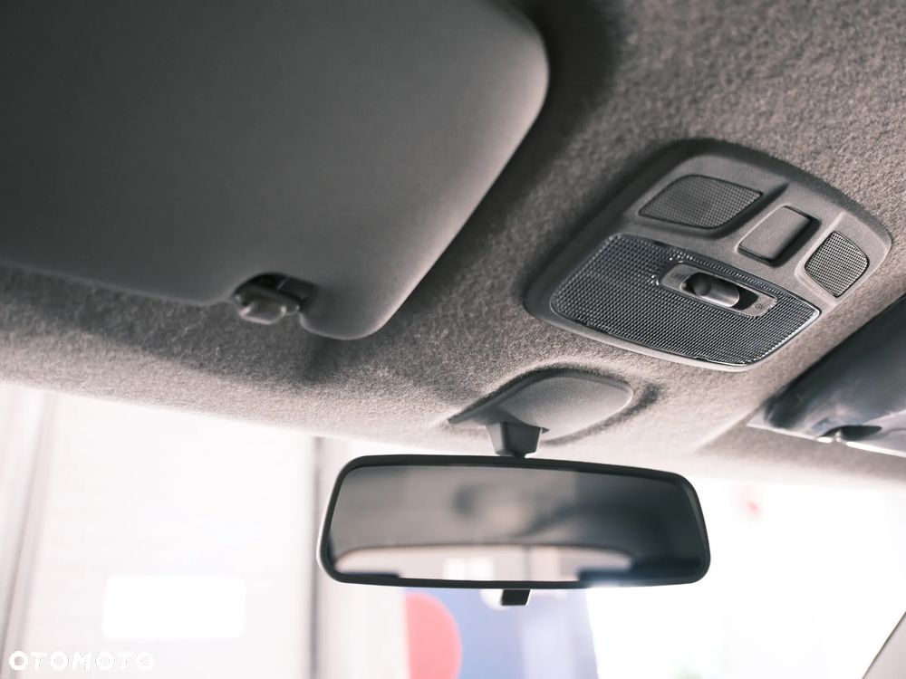 Suzuki Swift - 28