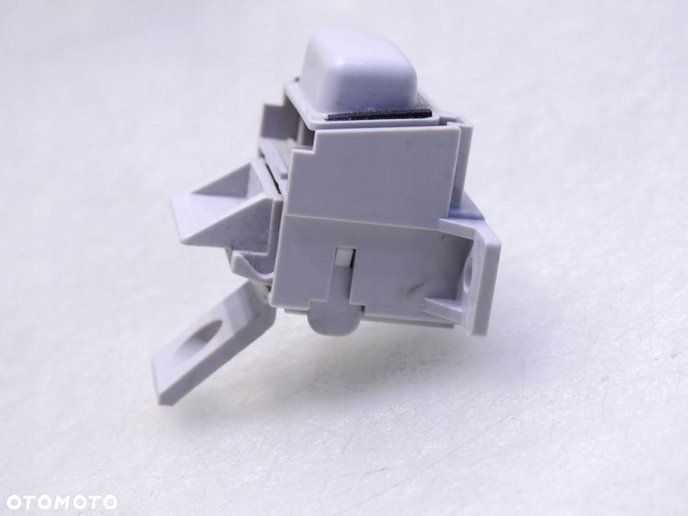 PRZYCISK ROLETY SUBARU FORESTER III - 4