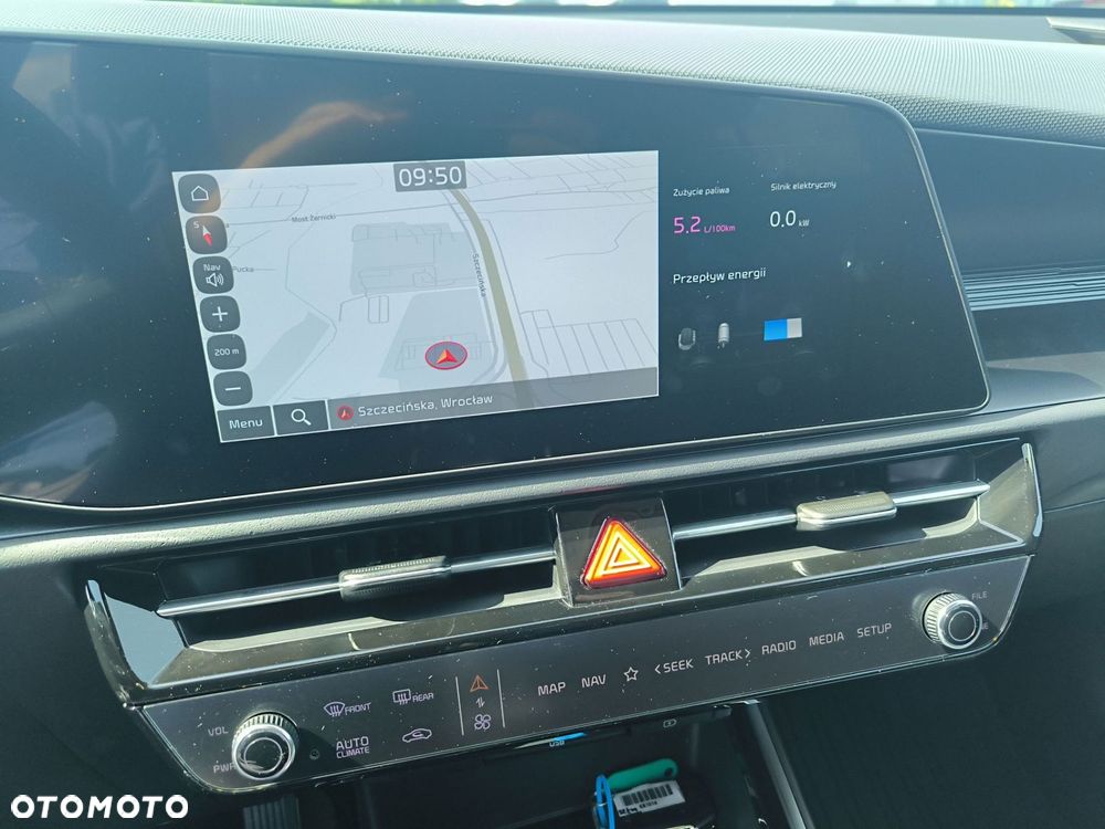 Kia Niro 1.6 GDI Hybrid M - 20