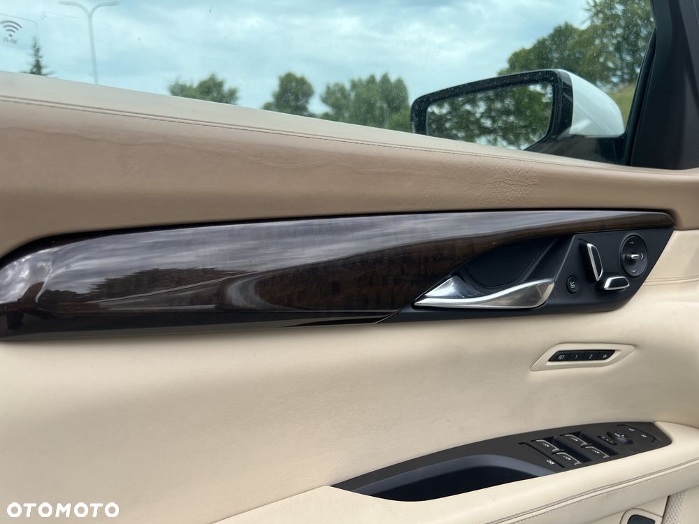 Cadillac CT6 - 24