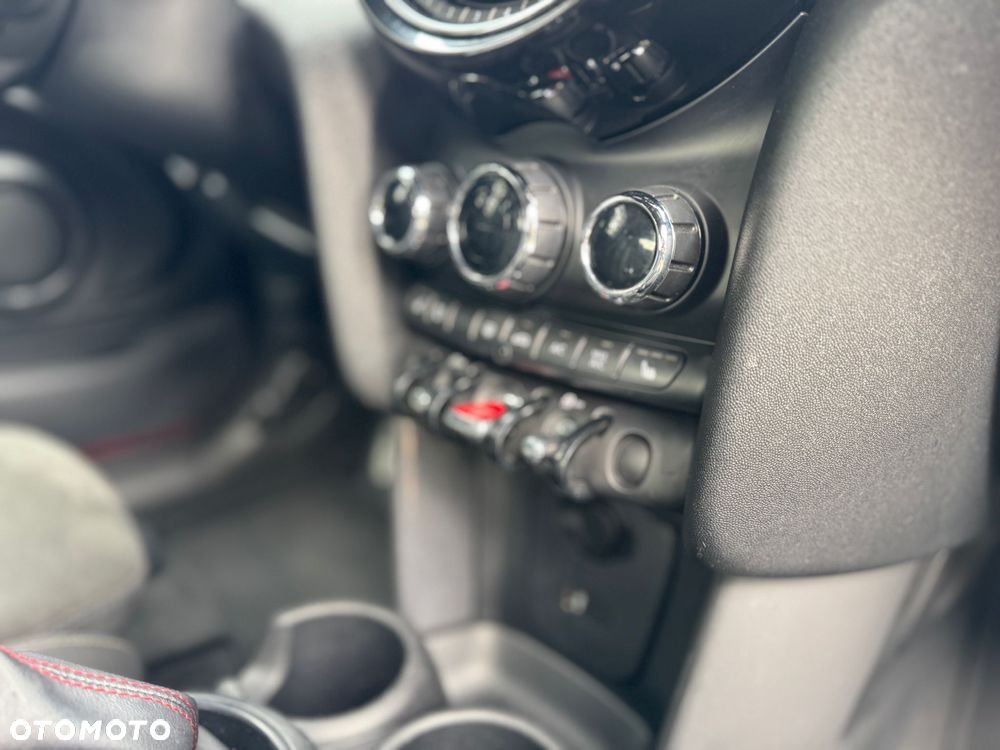 MINI ONE John Cooper Works Trim - 8