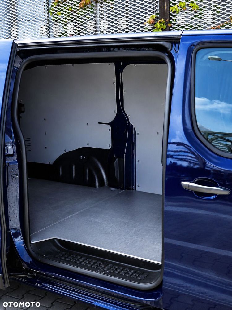 Toyota PROACE - 10