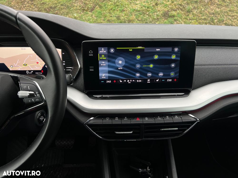 Skoda Octavia Combi 2.0 TDI DSG Style - 21