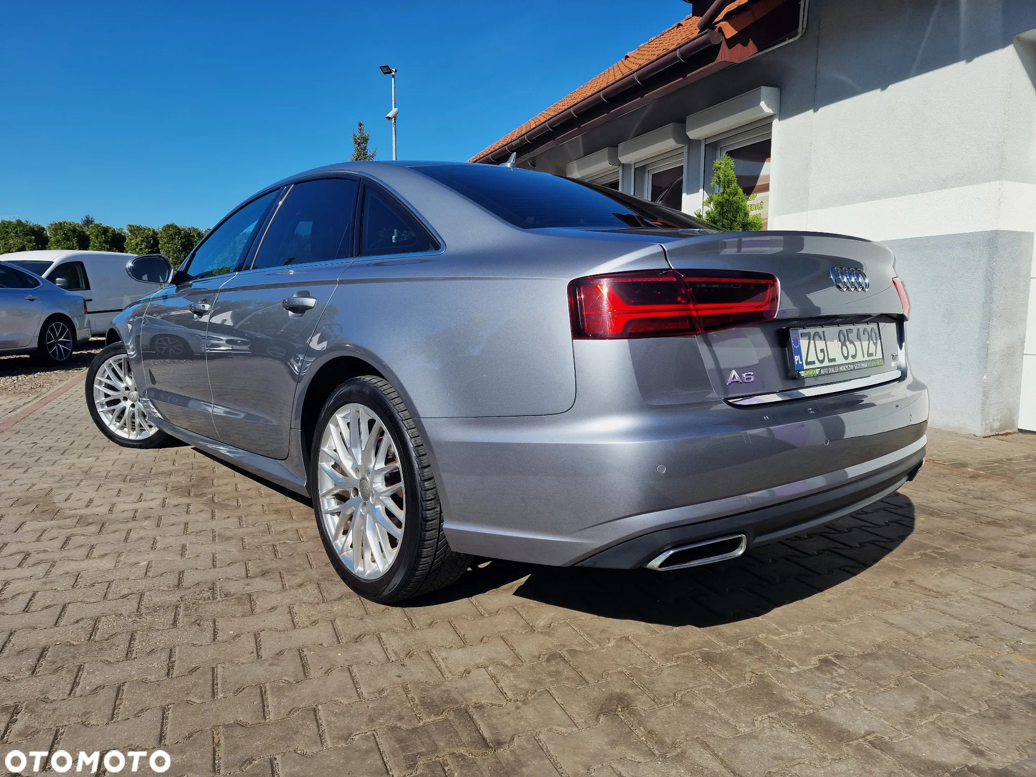 Audi A6 2.0 TDI Ultra DPF S tronic - 7