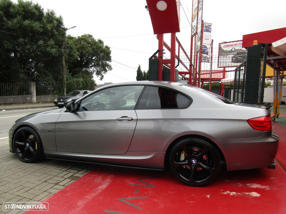 BMW 320 d M Sport Edition - 4