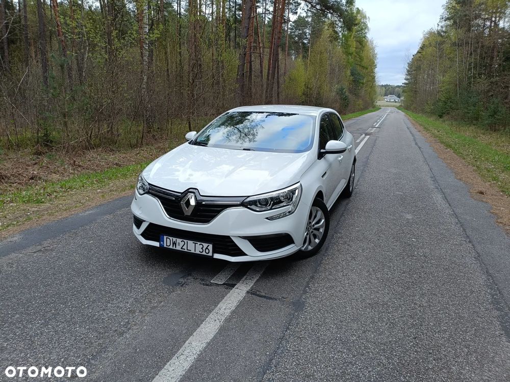 Renault Megane 1.6 SCe Life - 40