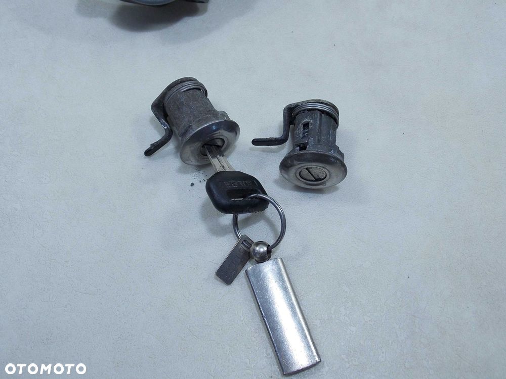 DAIHATSU HIJET PORTER 98-  STACYJKA KLUCZYK WKLADKA 336565 - 5