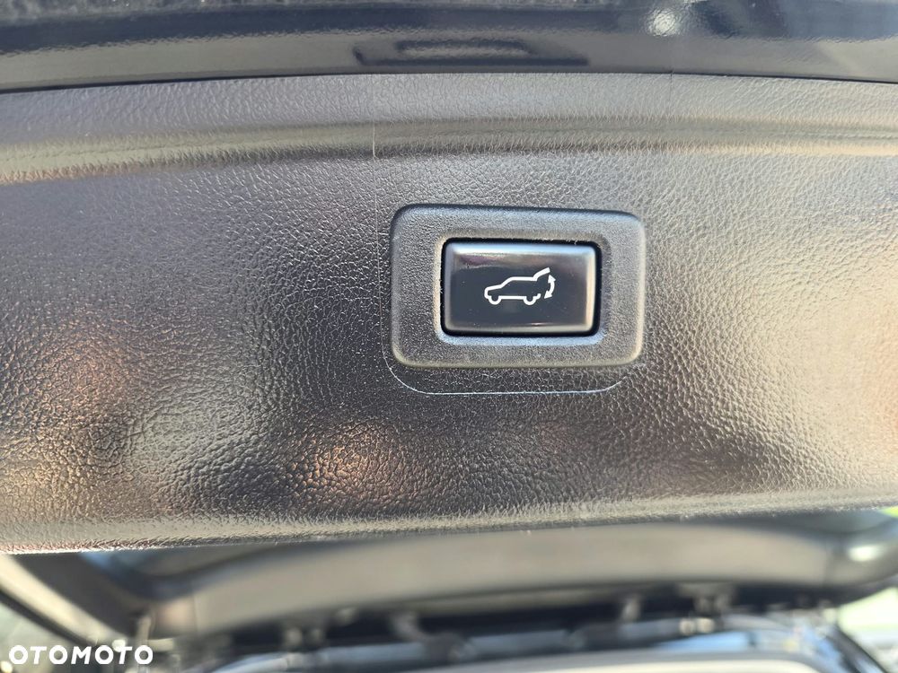 Subaru Outback - 32