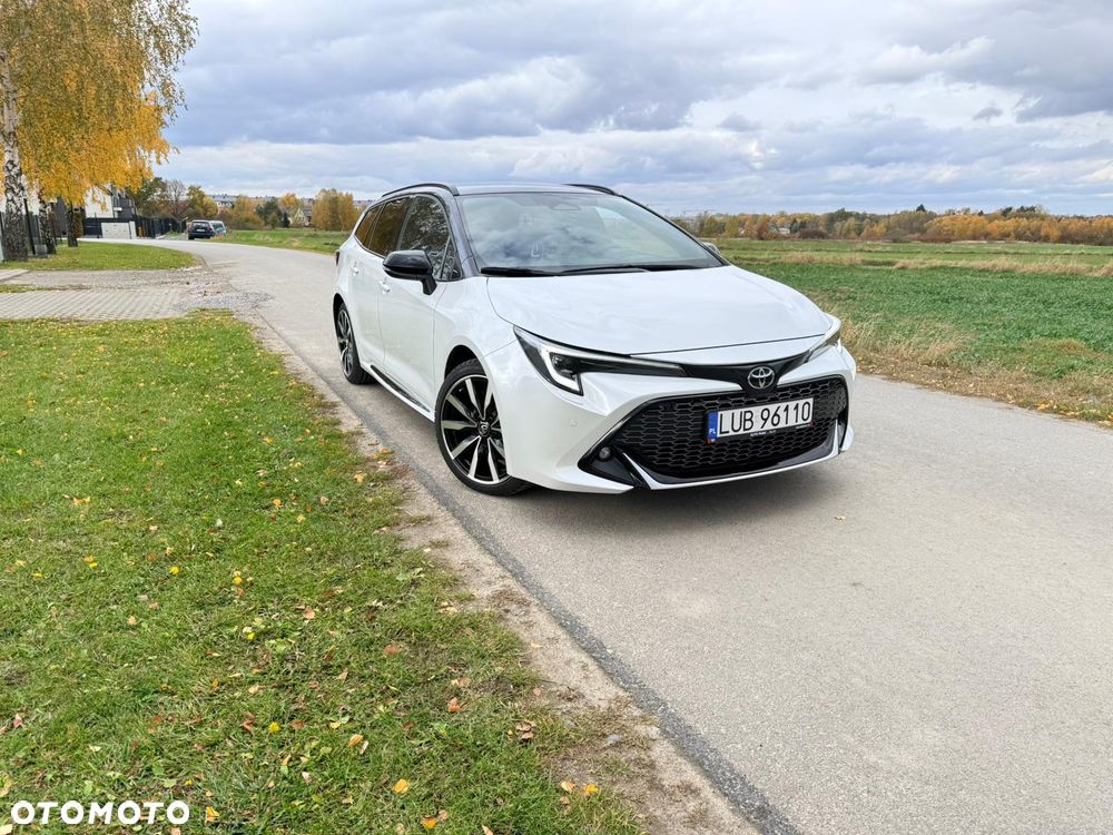 Toyota Corolla 1.8 Hybrid GR Sport Dynamic - 2