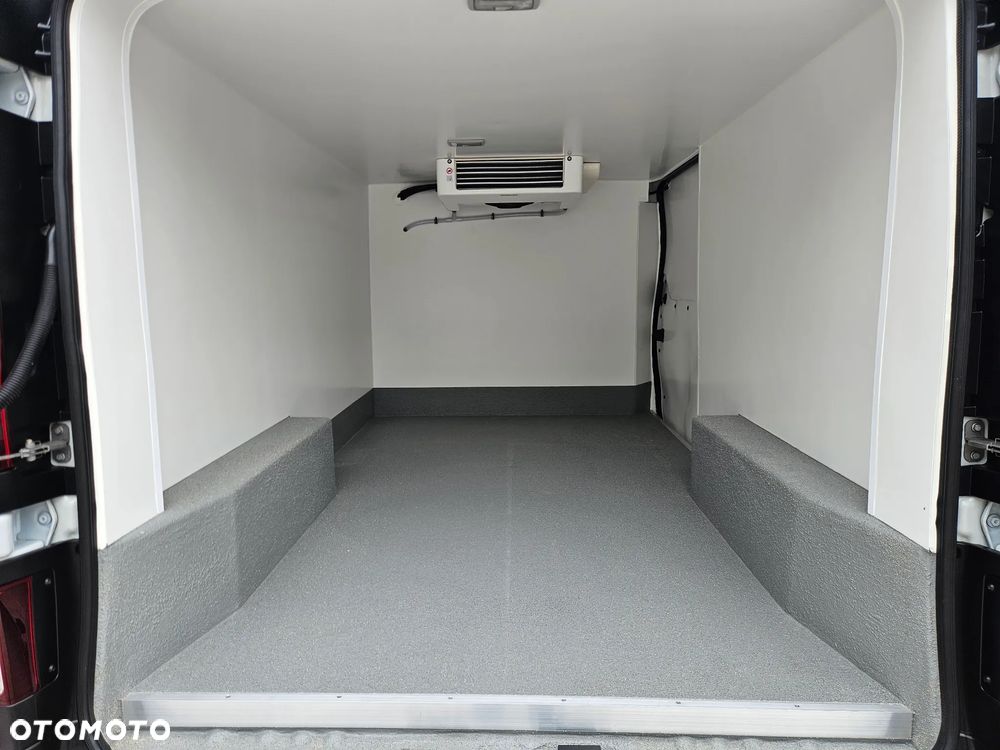 Renault Trafic Lift AUTOMAT L2H1 Mroźnia / Chłodnia -25*C 230V 53tys km SalonPL FV23% - 8