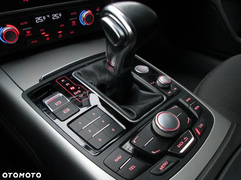 Audi A6 Avant 2.0 TDI Ultra DPF S tronic - 19