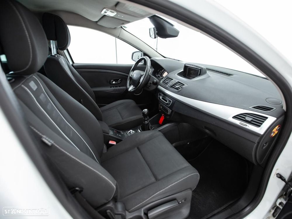 Renault Mégane Sport Tourer - 9
