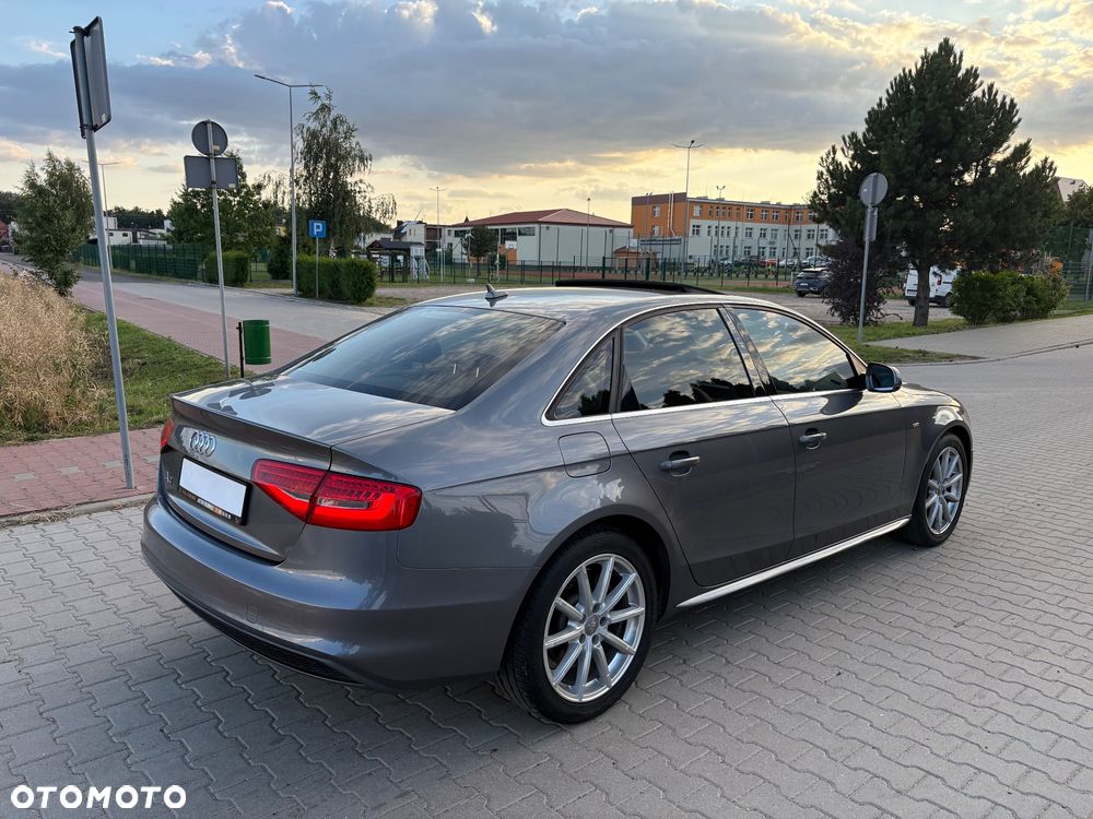 Audi A4 Limousine - 6
