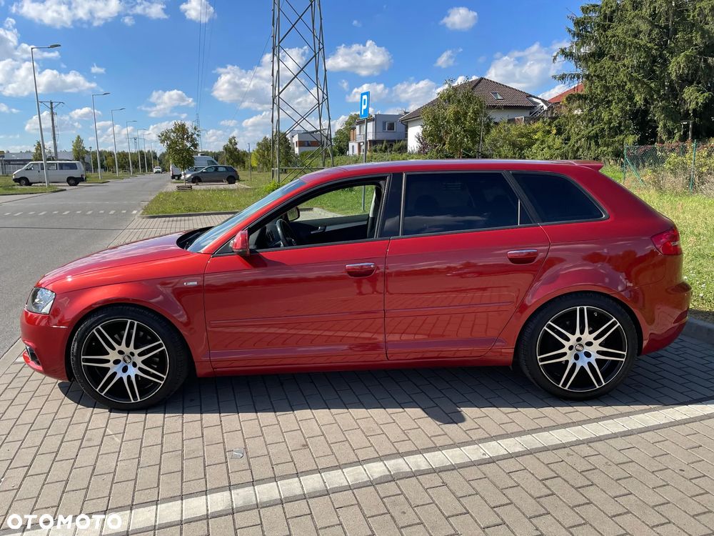 Audi A3 Sportback 2.0 TDI DPF quattro S line Sportpaket plus - 2