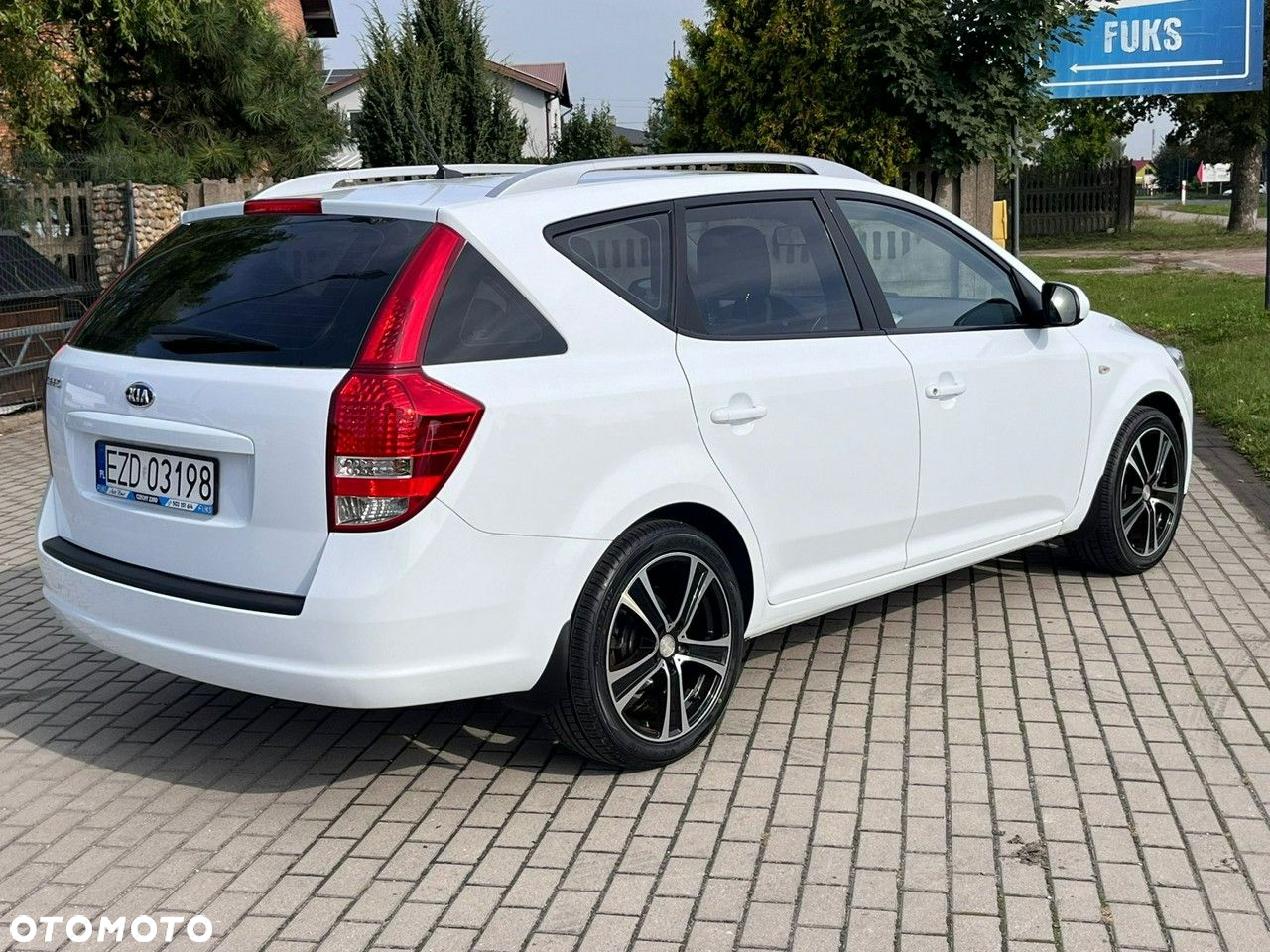Kia Ceed 1.4 CVVT Attract - 13