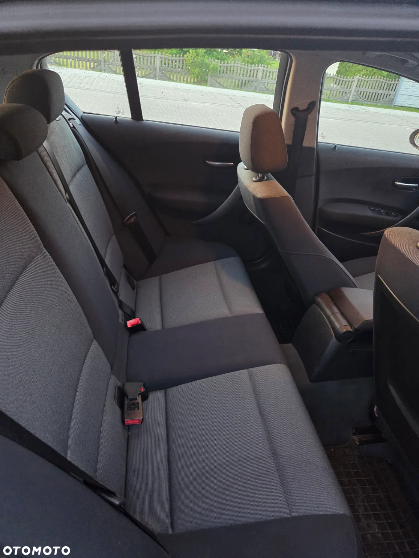 BMW Seria 1 116i - 13