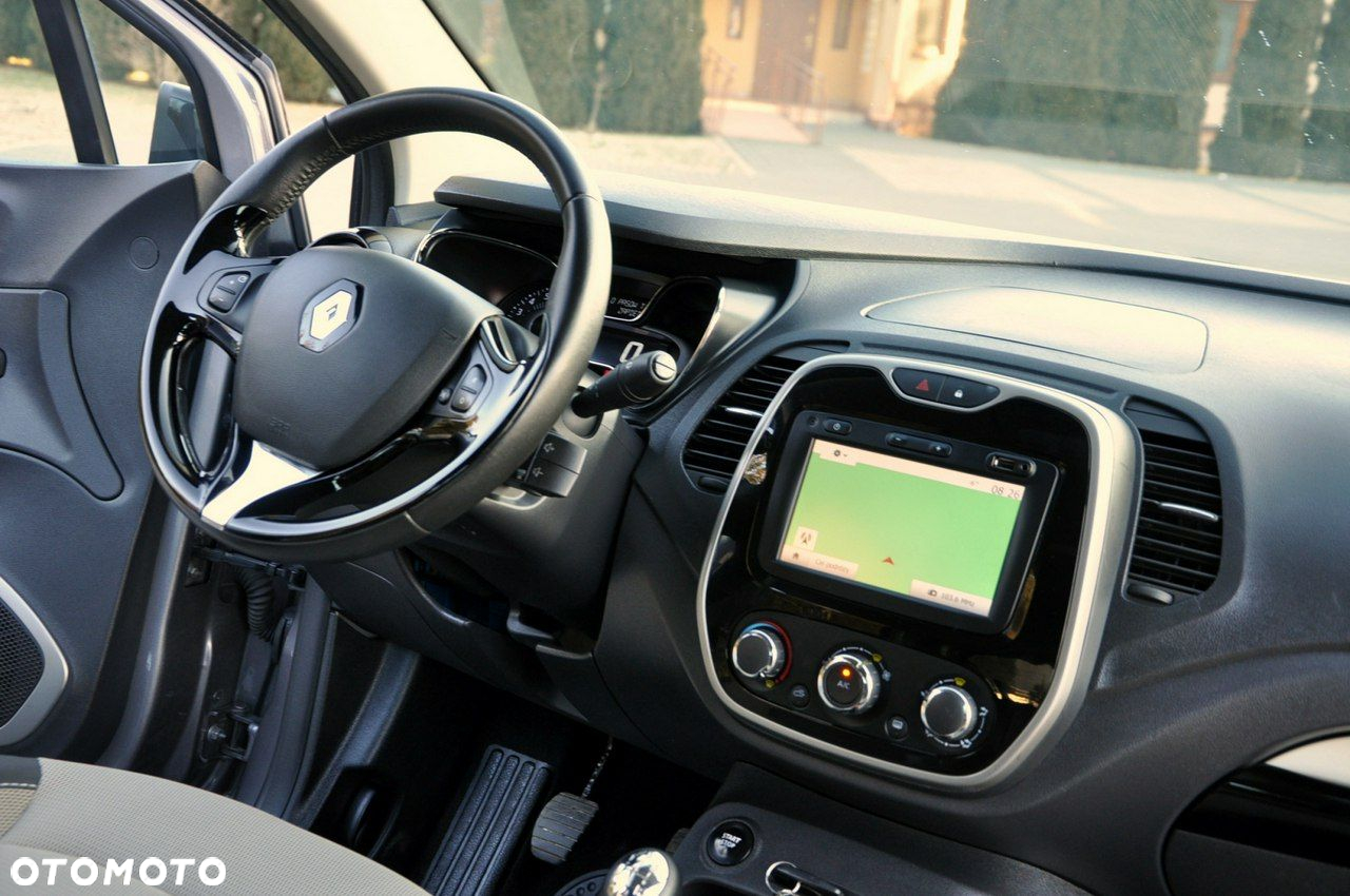 Renault Captur - 26