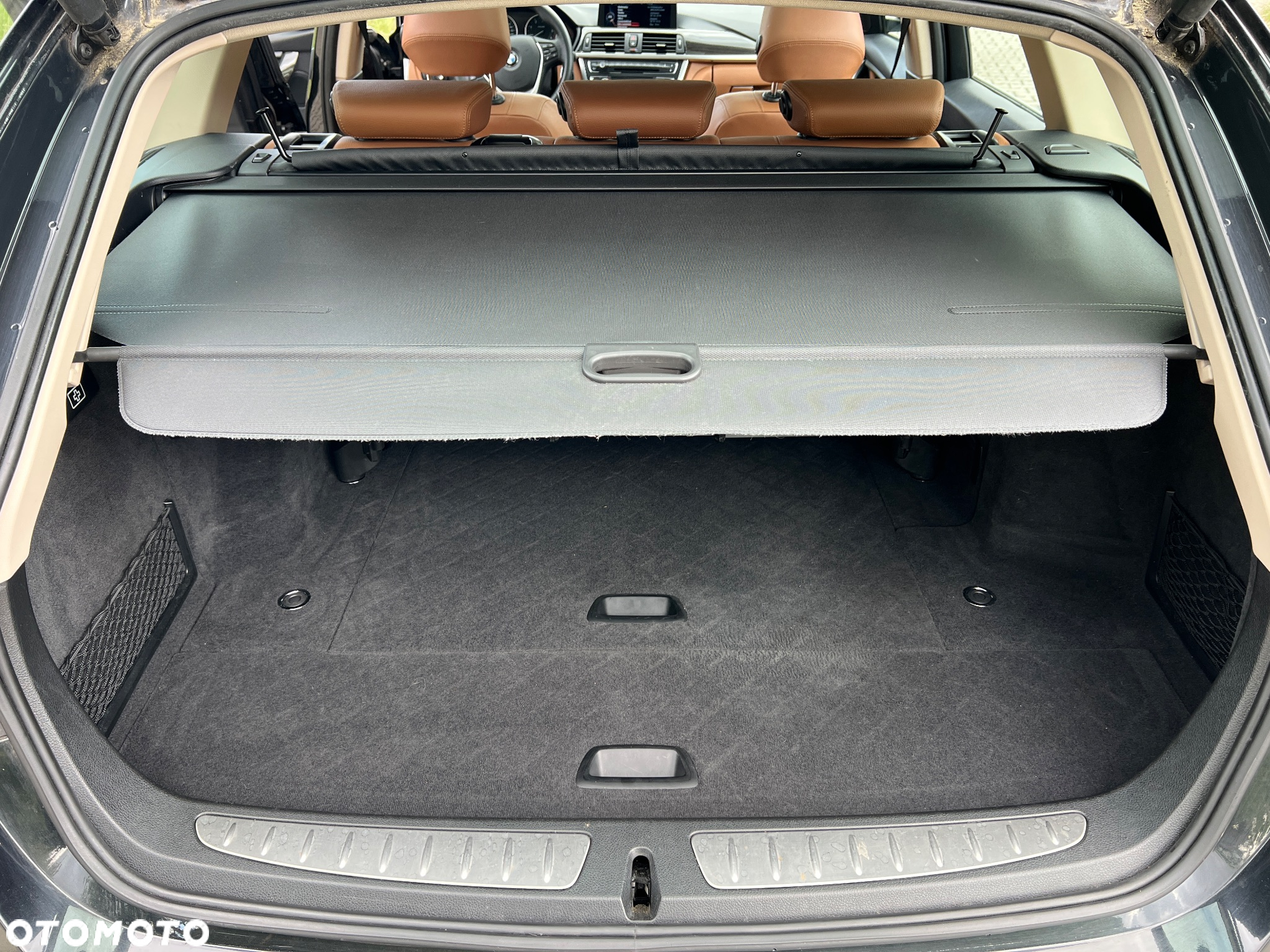 BMW Seria 3 318d Touring Luxury Line - 34