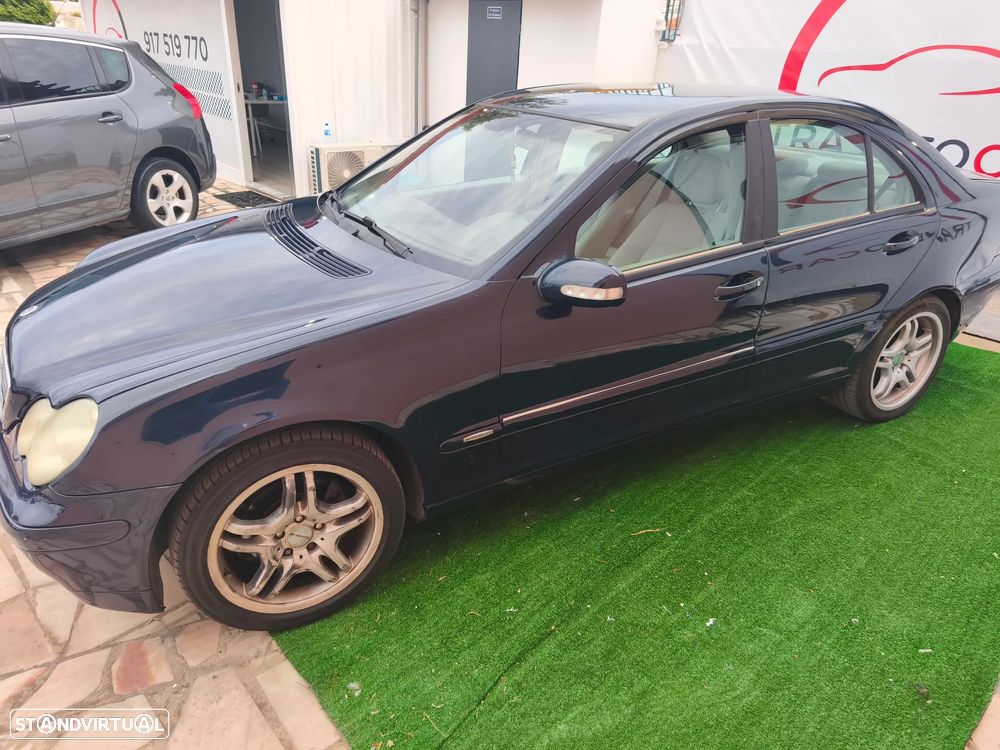 Mercedes-Benz C 220 CDi Avantgarde - 4
