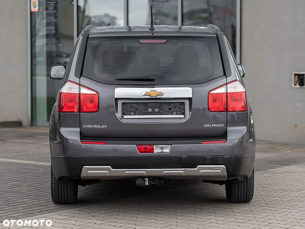 Chevrolet Orlando - 11