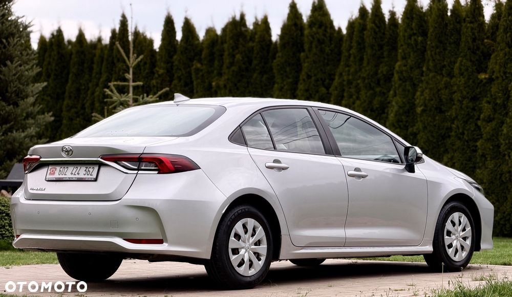 Toyota Corolla 1.6 Active - 21