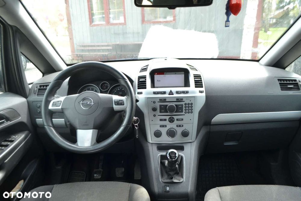 Opel Zafira - 7