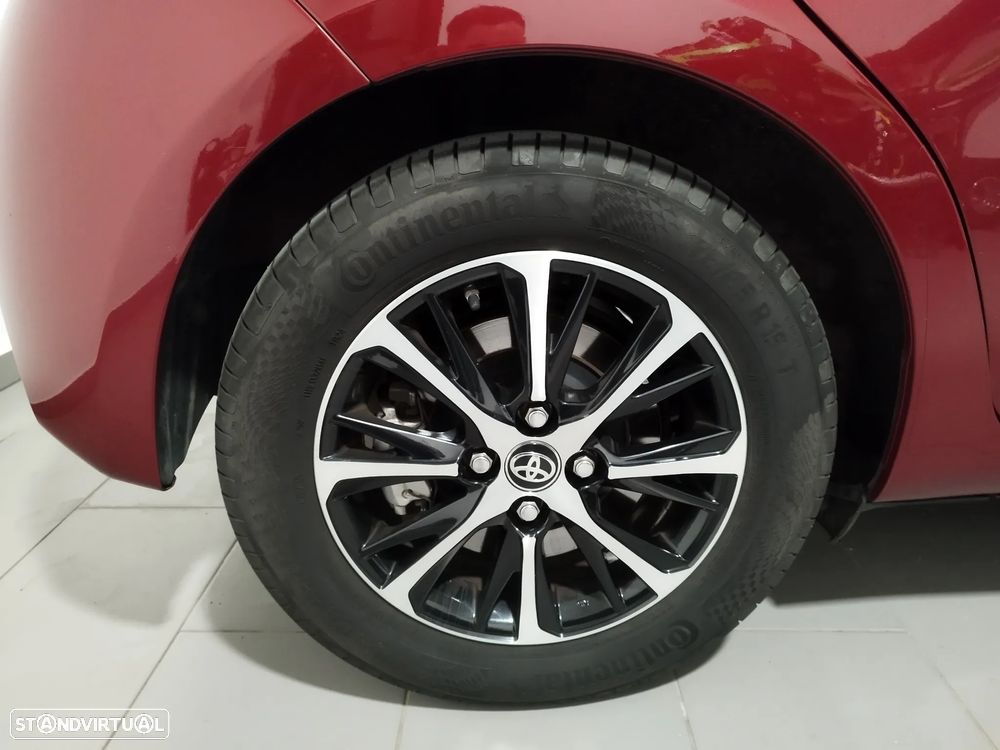 Toyota Yaris 1.5 HSD Comfort+P.Style - 8