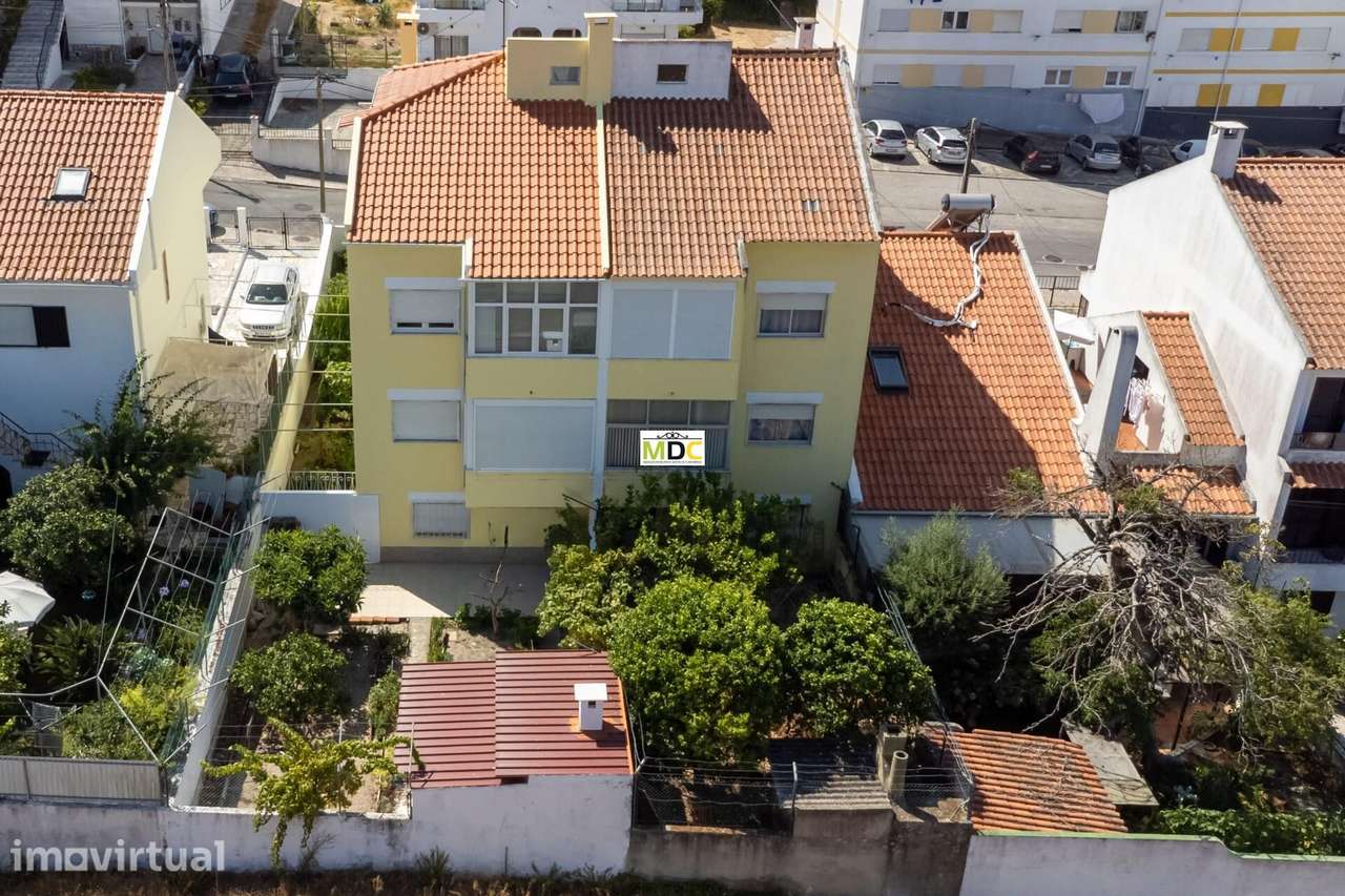 Moradia Exclusiva na Charneca de Caparica – A Dois Passos do Mar - Grande imagem: 3/30