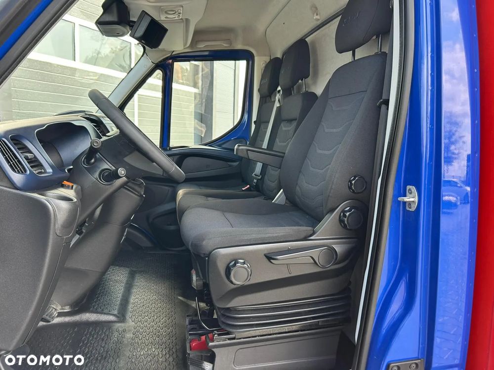 Iveco Daily 40C18 35C18 3.0 HPI Hi-Matic Kontener 8 palet + winda 750kg + drzwi boczne **Climatronic**Kamera**Sprowadzony**2018R** - 11