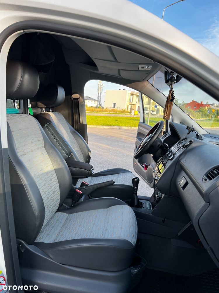 Volkswagen Caddy - 12