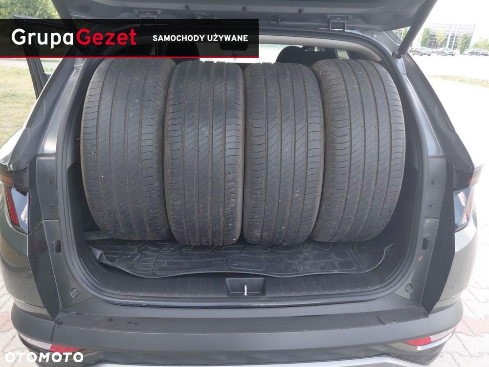 Hyundai Tucson - 25