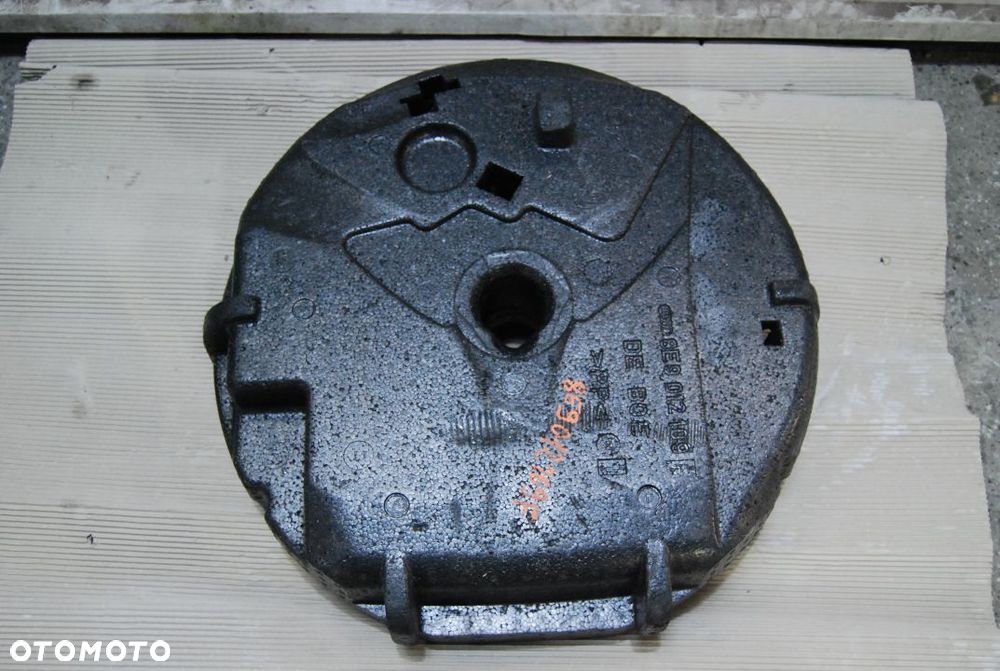 WKŁAD KOŁA ZAPASOWEGO 8E9012109F AUDI A4 B6 B7 KOMBI - 4
