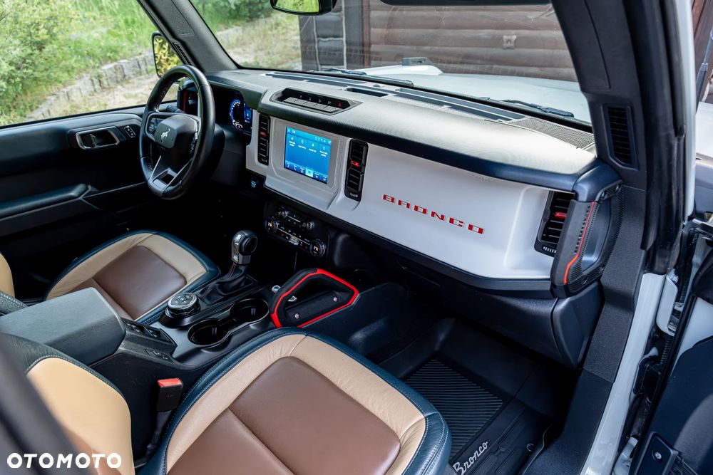 Ford Bronco 2.7 EcoBoost V6 Badlands - 24