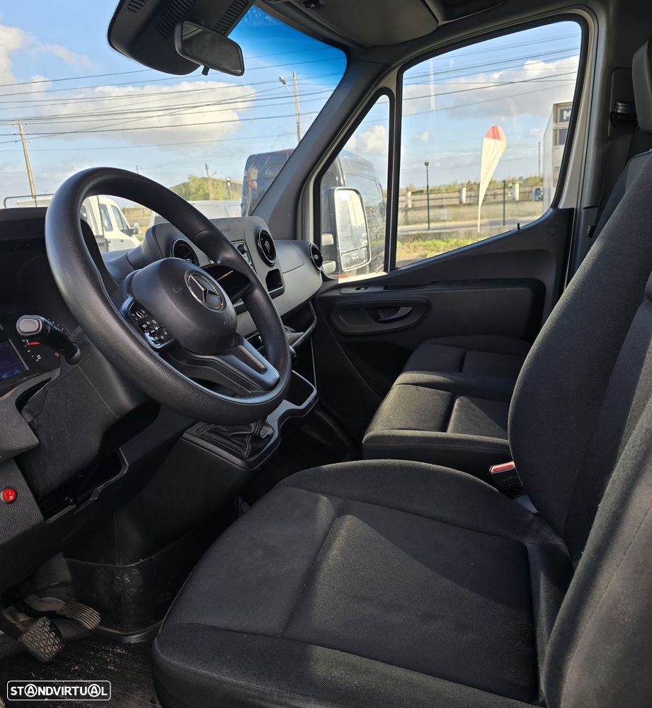 Mercedes-Benz Sprinter 519 - 7
