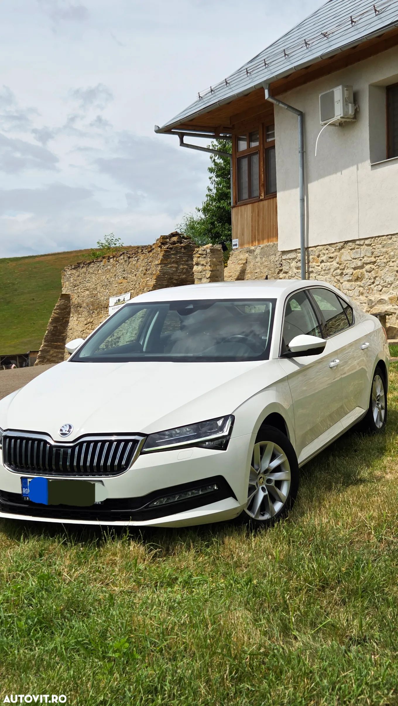 Skoda Superb 2.0 TDI Style - 1