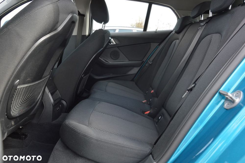 BMW Seria 1 118i Advantage - 13