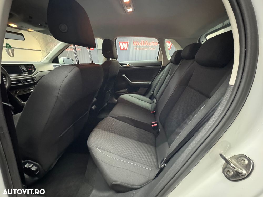 Volkswagen Polo - 11