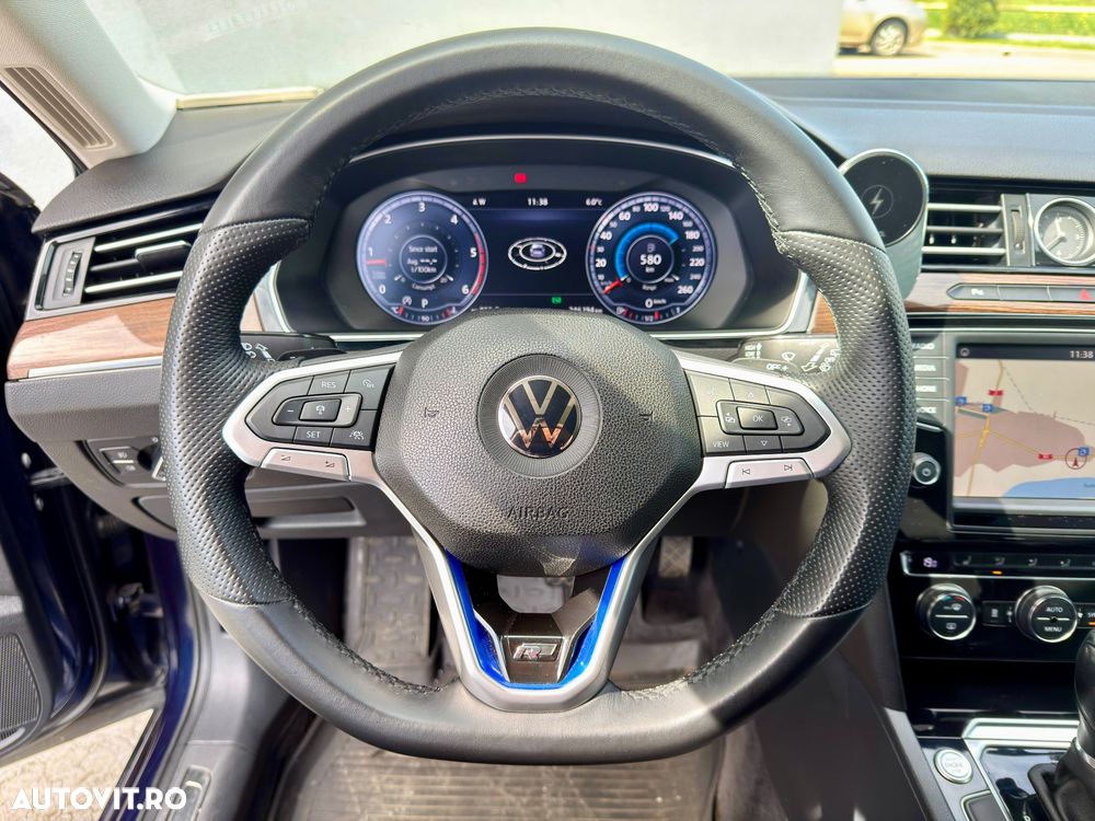 Volkswagen Passat 2.0 TDI DSG Highline - 10