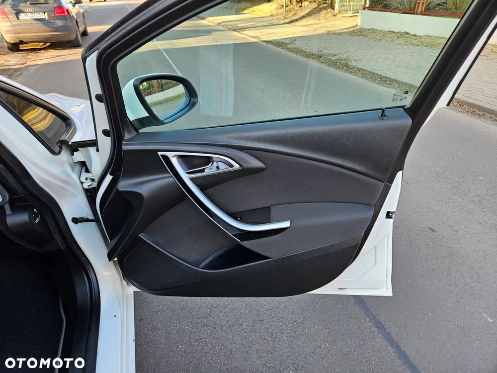 Opel Astra 1.4 Turbo ecoFLEX Start/Stop Selection - 16