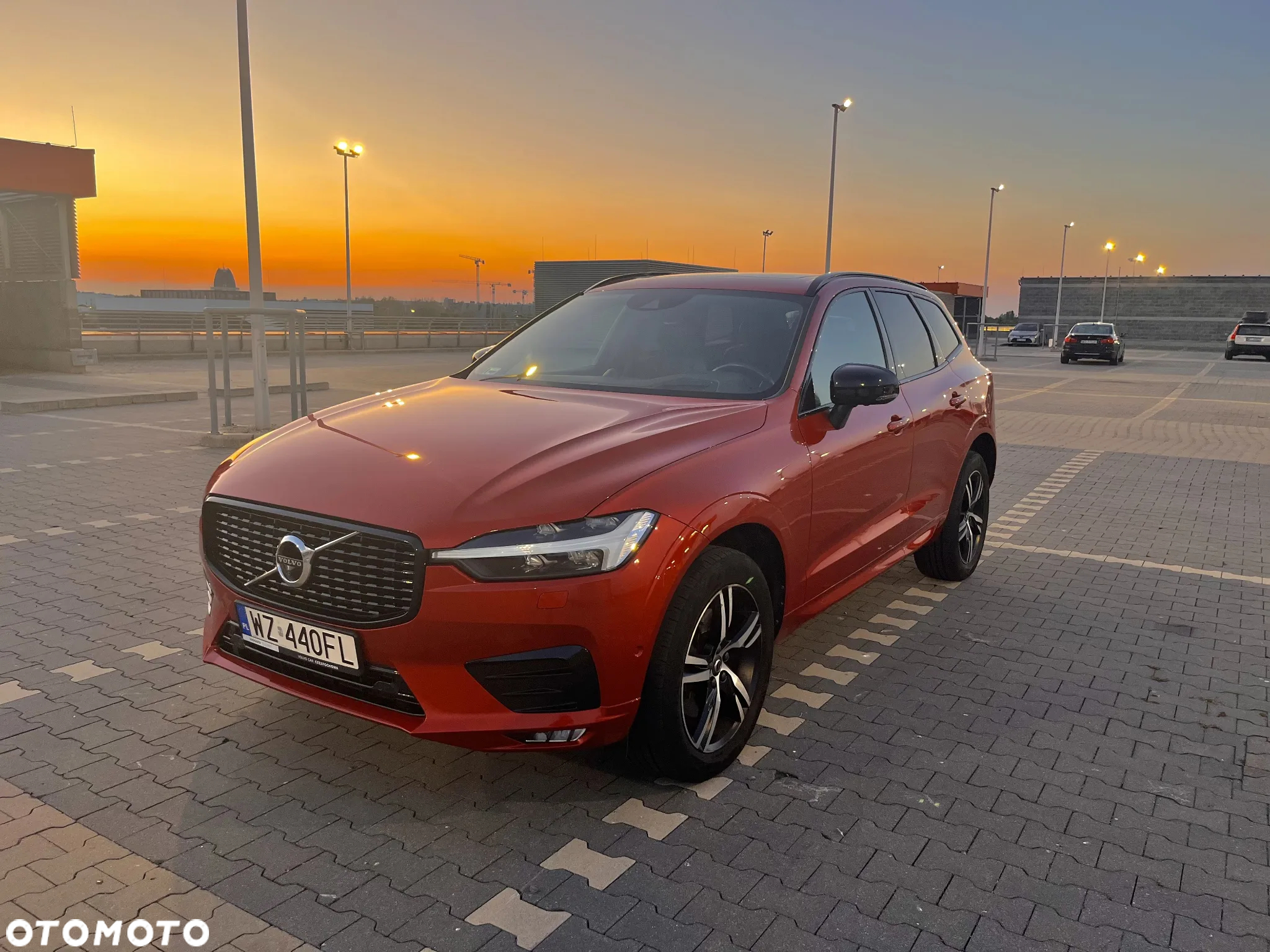 Volvo XC 60 B4 D AWD R-Design - 18